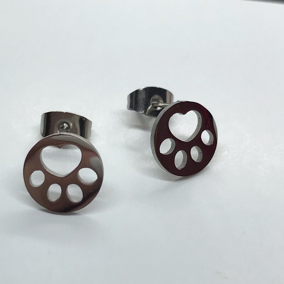 Stainless Steel Paws πΎ Stud Earrings - Picture 2 of 3